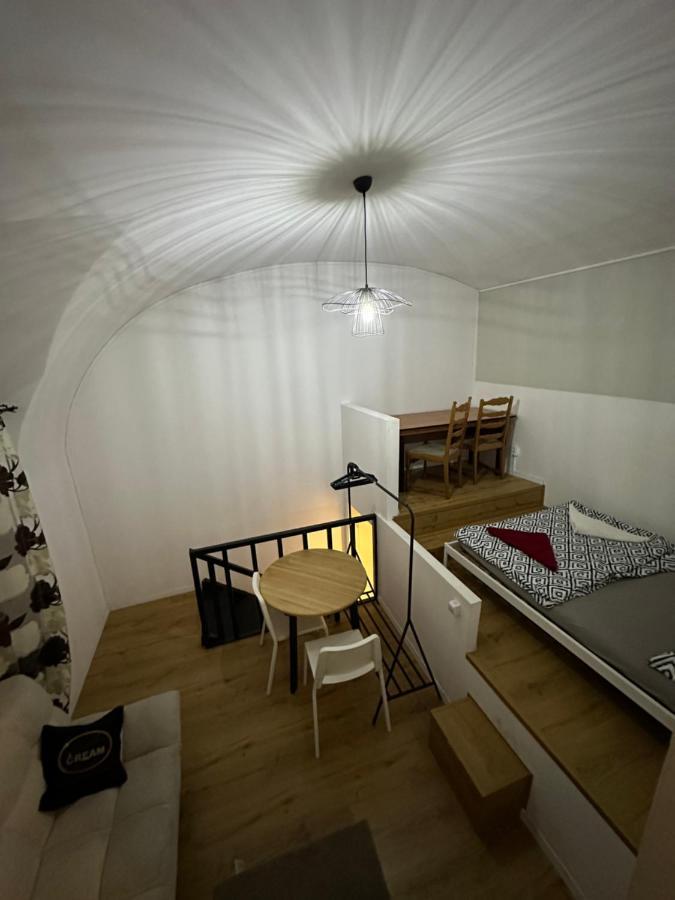 Centrale Rooms Budapeste Exterior foto